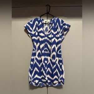 ❤️H&M - ZigZag Tunic Dress (Size Small)